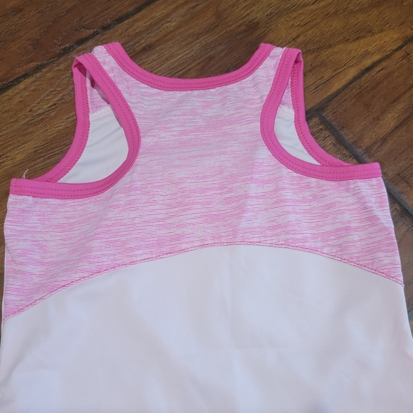 Nike top - Picture 7 of 8